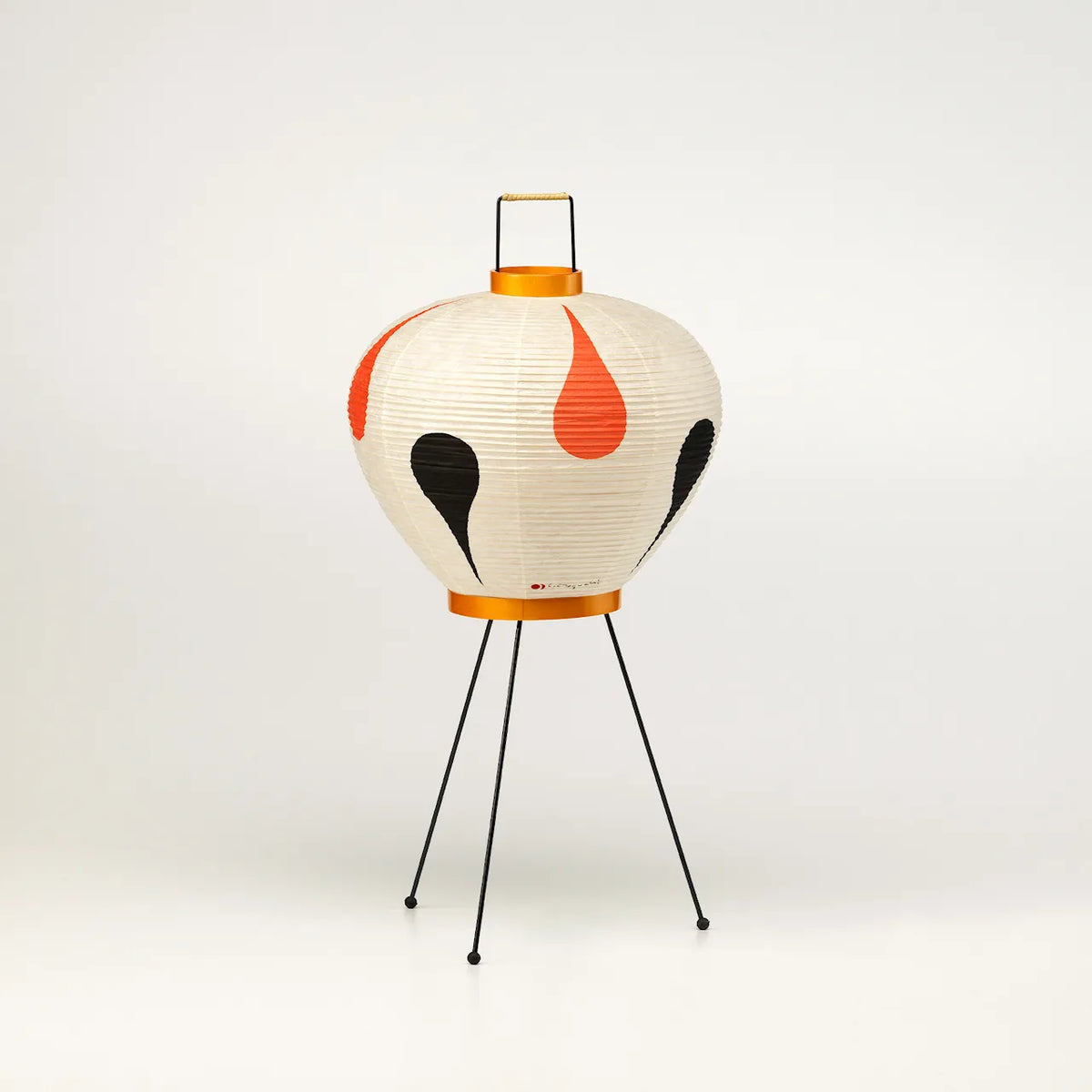 Akari 3AD bordlampe i japansk stil, elegant og funksjonell