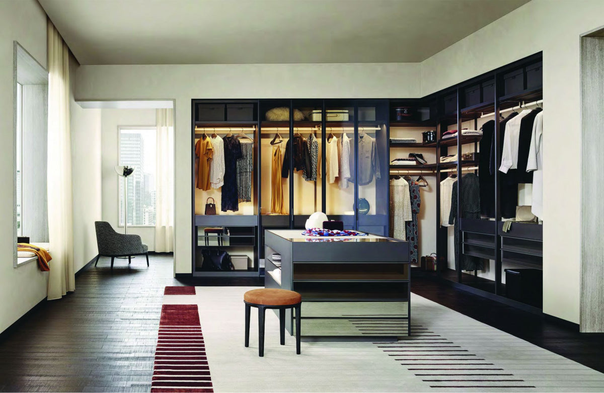 Senzafine Garderobe