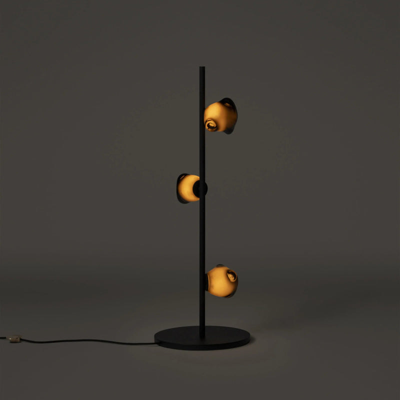 Bocci 57 dimbar gulvlampe i sortlakkert metall med glasskuler 