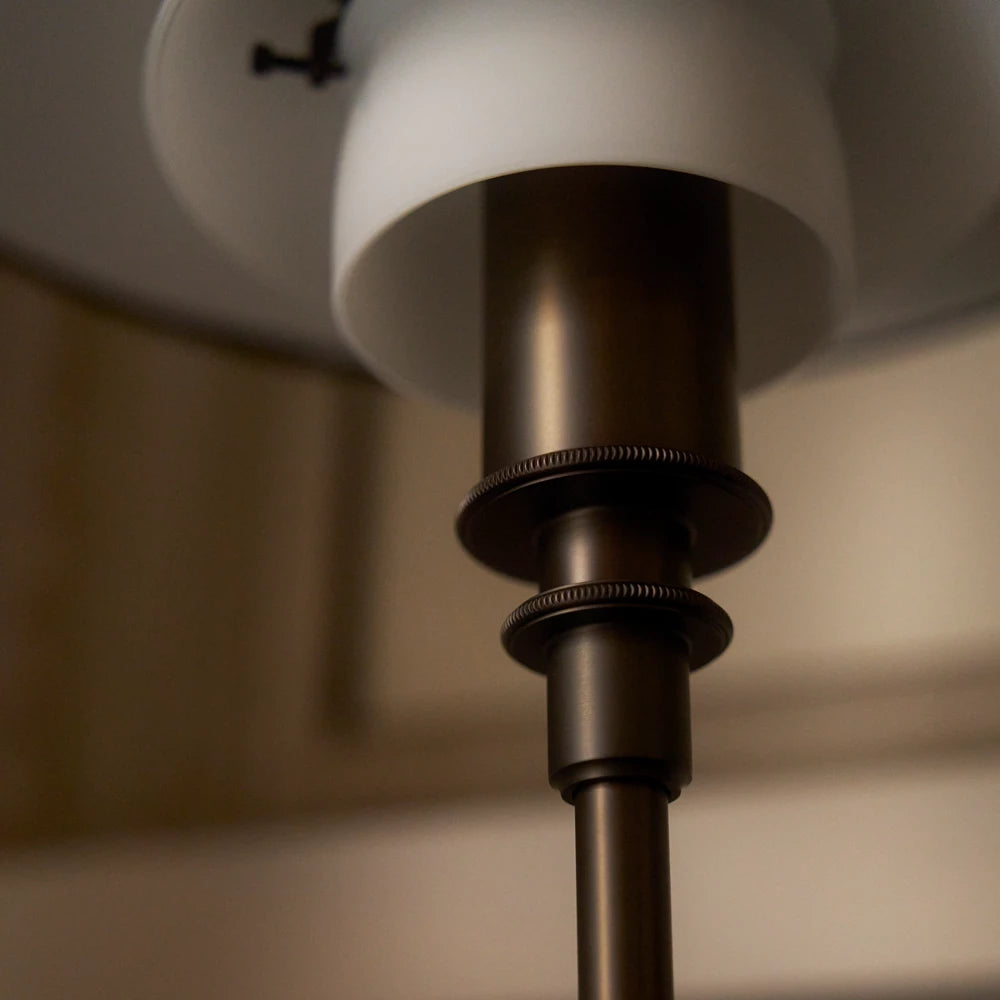 PH 3/2 Aged Brass Opal Bordlampe