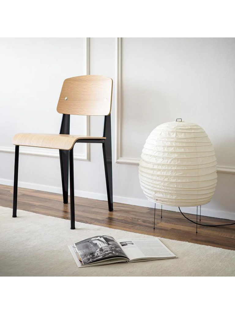 Japansk papirlampe Vitra Akari 20N, elegant og funksjonell