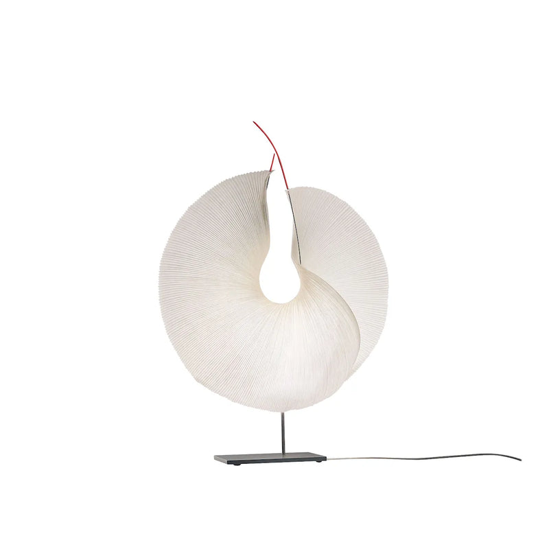Ingo Maurer Yoruba Rose Bordlampe