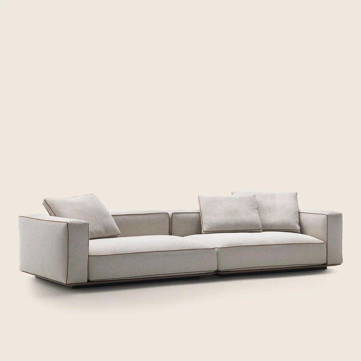 Grandemare Sofa