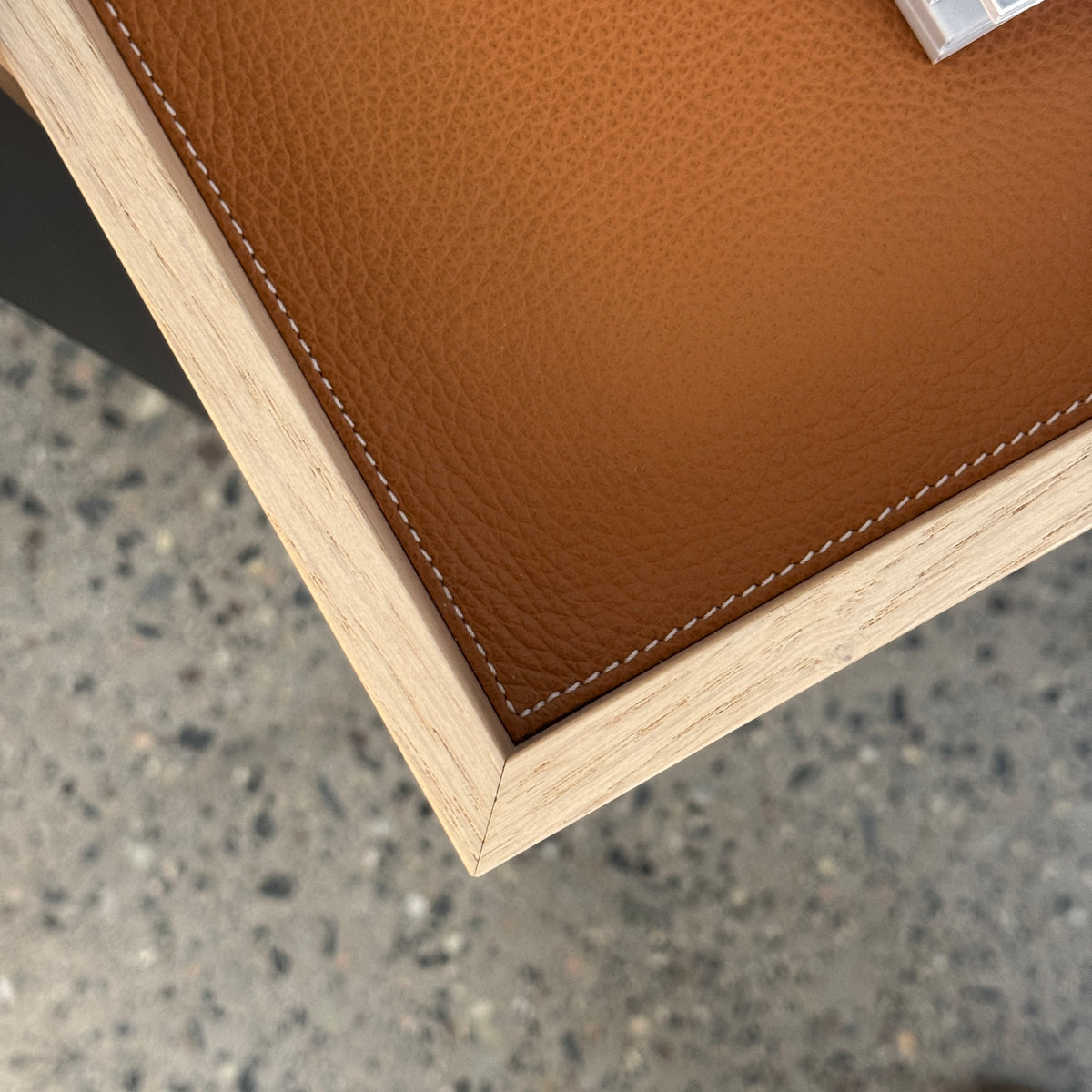 Lithos Konsollbord - Utstillingsmodell