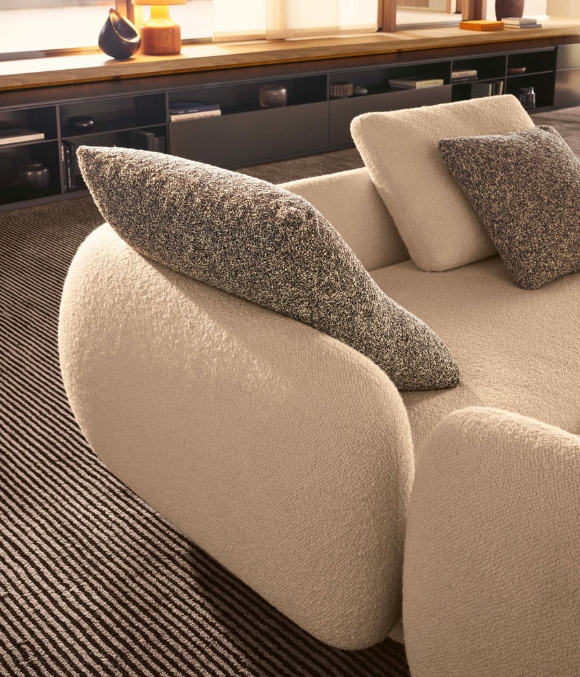 Poliform Saint Germain hjørnesofa i lys tekstil 