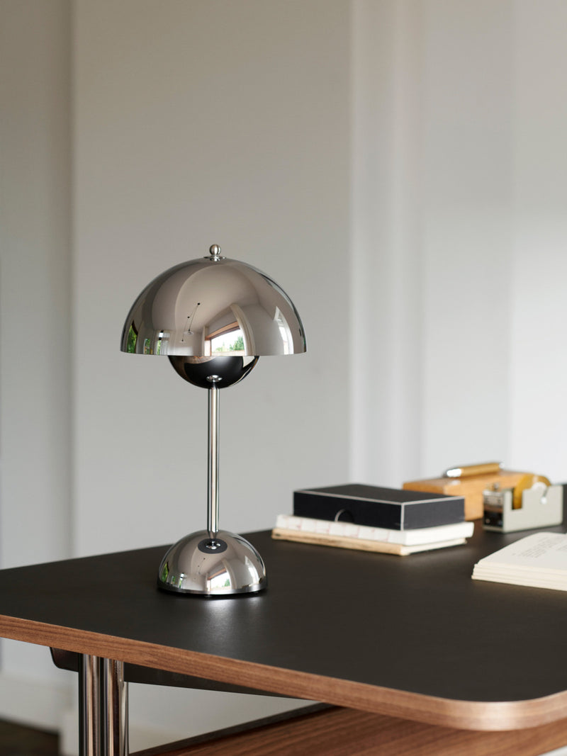 Krom Oppladbar lampe &Traditon VP9