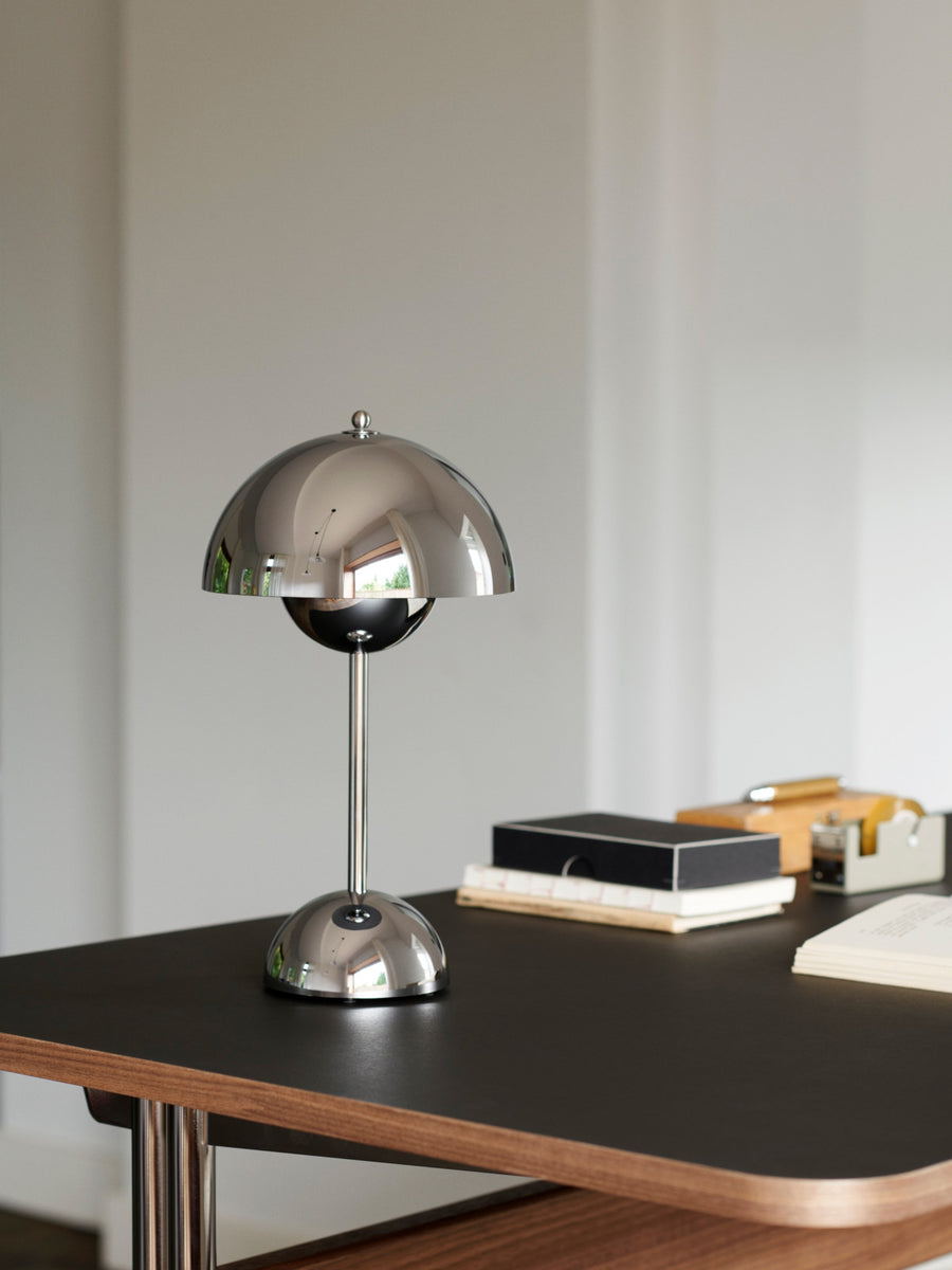 Krom Oppladbar lampe &Traditon VP9