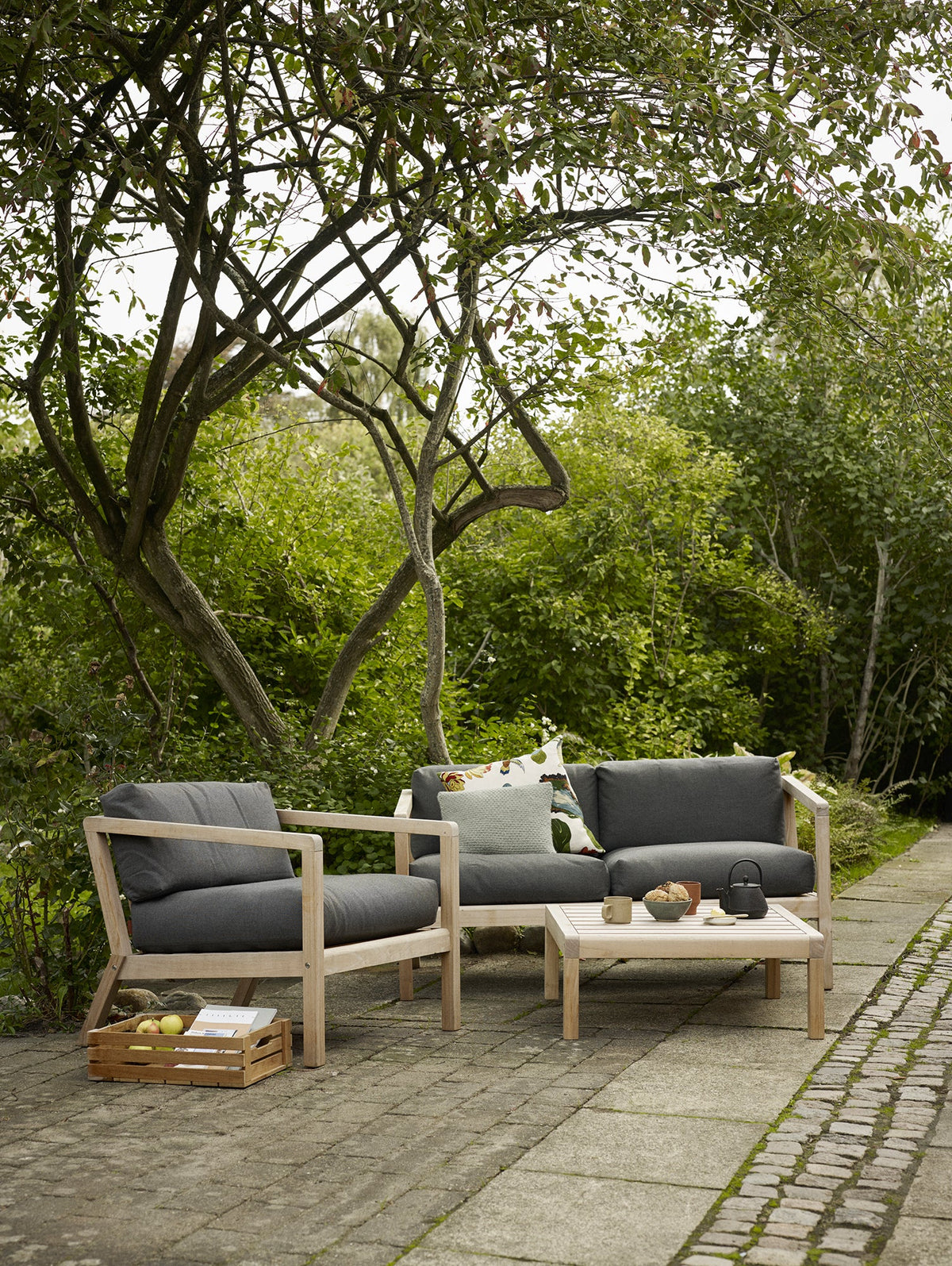 Virkelyst Outdoor Square Sofabord