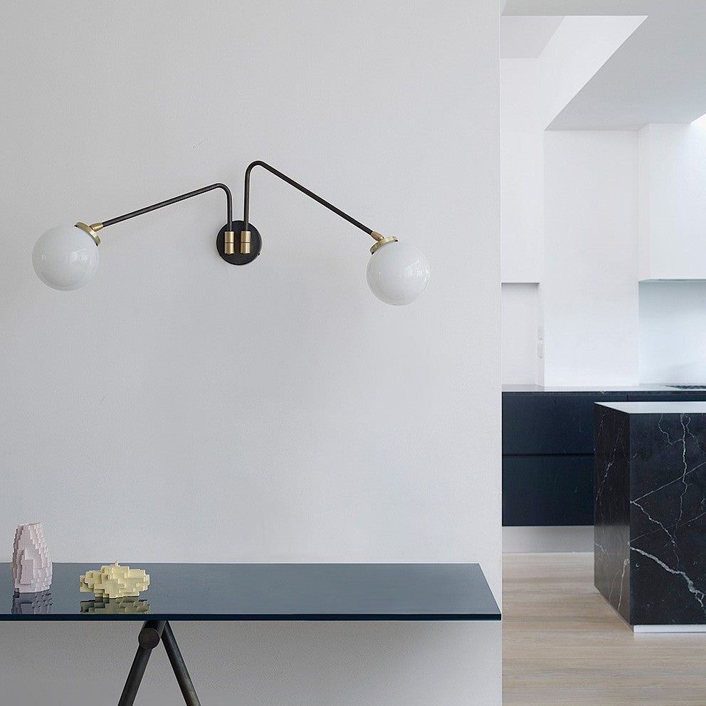 Array Twin Vegglampe