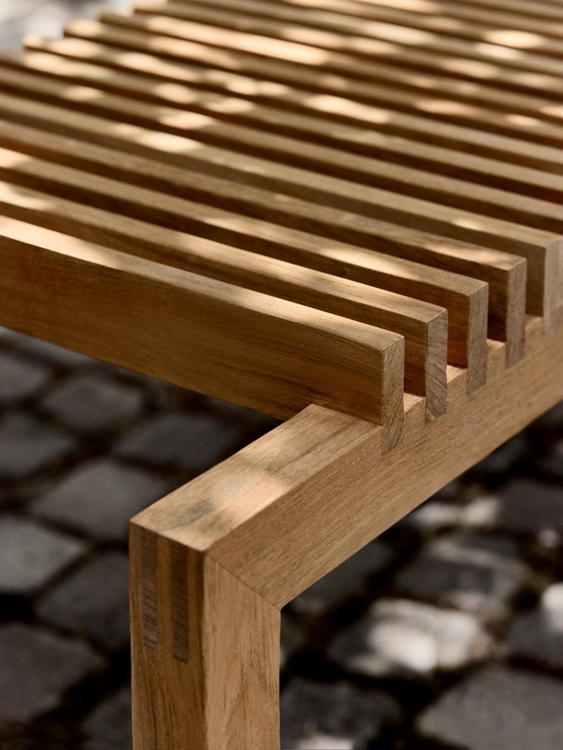 Cutter Outdoor Stool