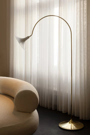 Nuura petalii floor lamp