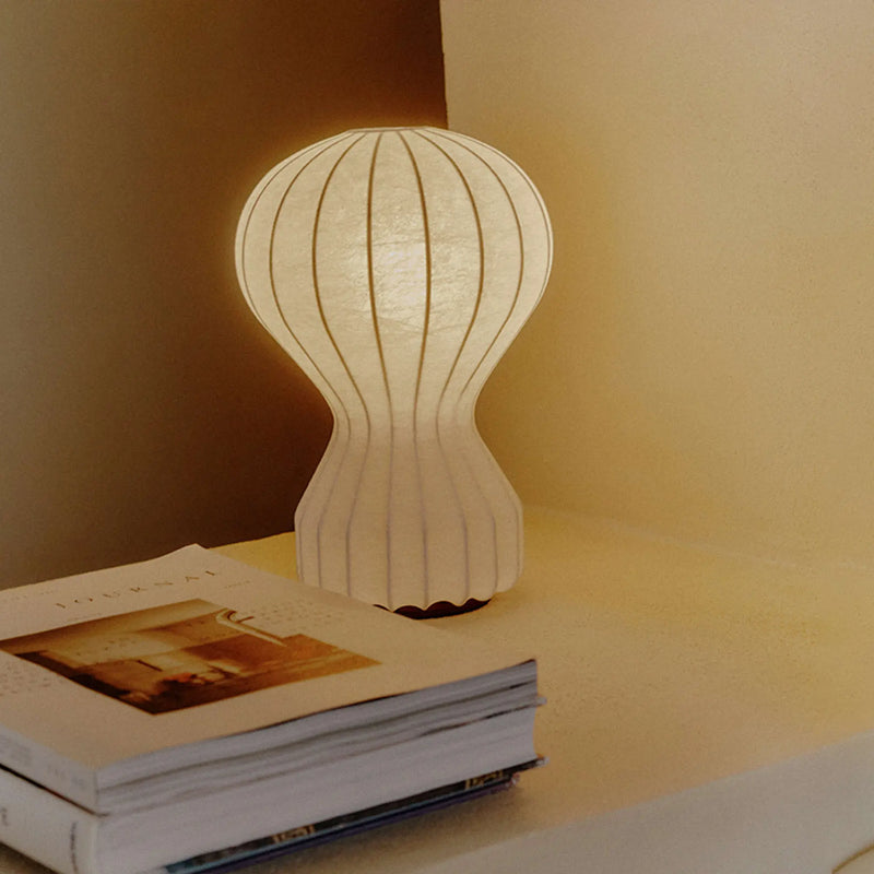 Flos Gatto Piccolo bordlampe fra Flos 