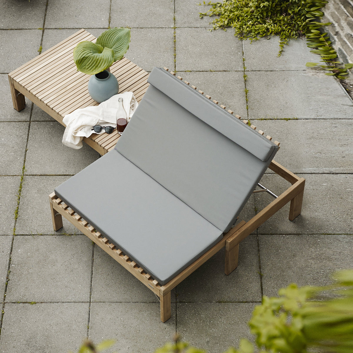 Riviera Outdoor Lounge